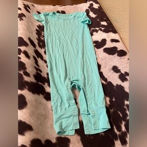 Posh Peanut - sea glass 9-12short sleeve romper